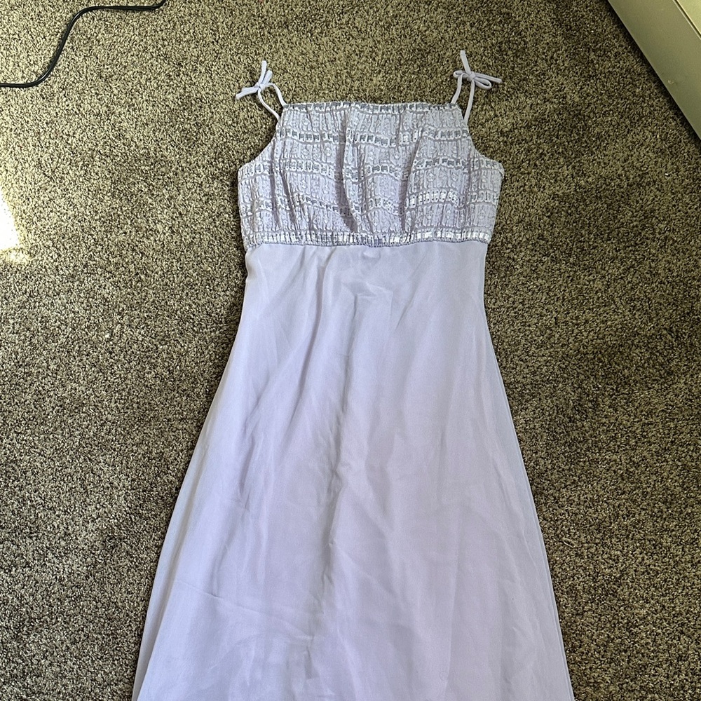 Jordan Lilac Maxi Dress with Lace Detail- Vintage size 7/8